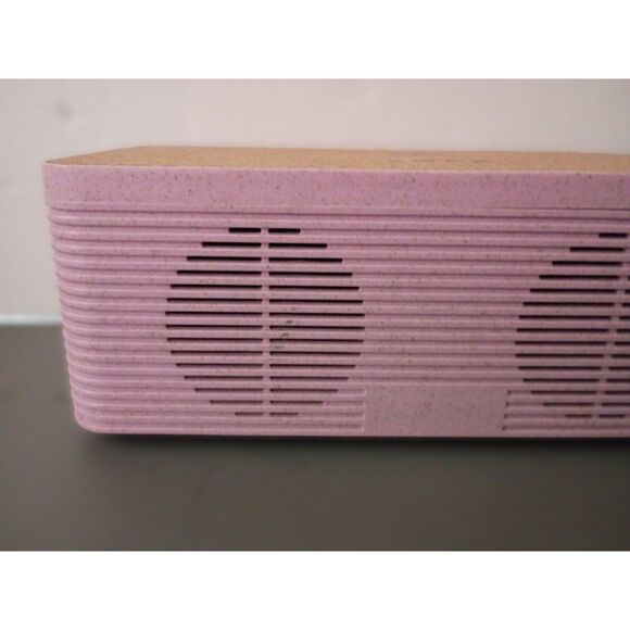 SOAR ECO Bluetooth Pink Speaker & Wireless Charger - Picture 3 of 7